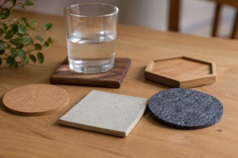 Dessous de verre créatifs : protégez vos tables avec flair