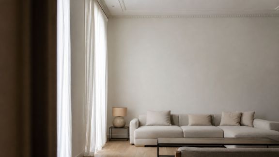 Astuces pour donner une impression de hauteur sous plafond